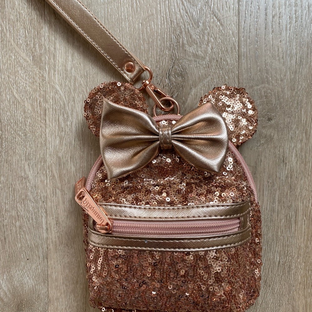 Disney loungefly rose gold wristlet💖